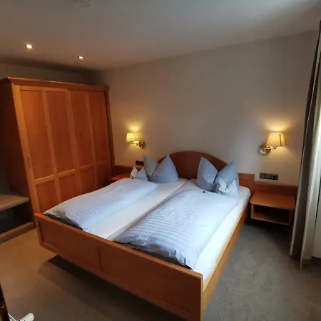 Haus Edelweiss Apartment *