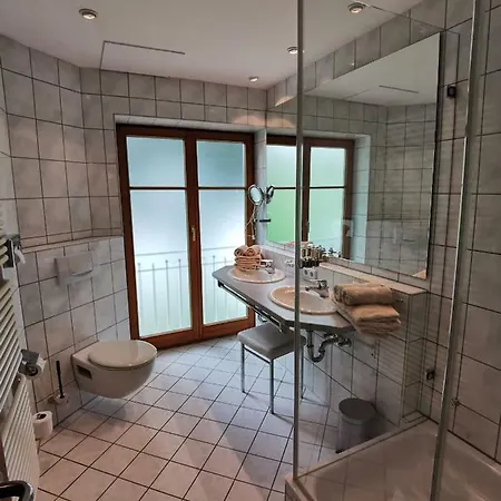 Haus Edelweiss شقة *