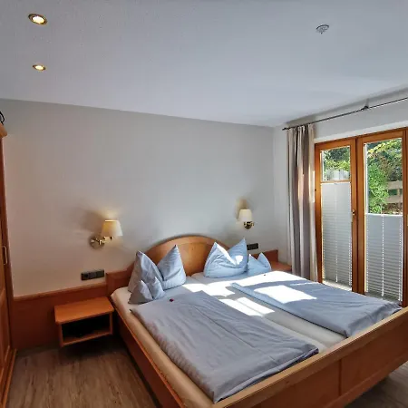 Haus Edelweiss * اوبرستدورف